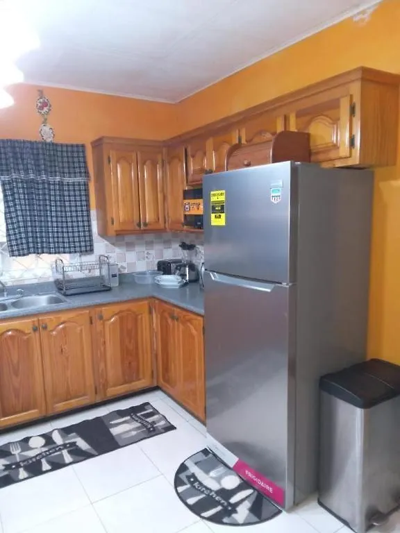 Melrose Villa Mandeville Holiday home
